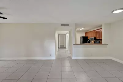 10773 Cleary Boulevard #111, Plantation, FL 33324 - Photo 8