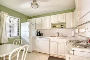 4272 Deste Ct, Lake Worth, FL 33467 - Photo 4