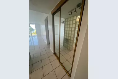 480 Executive Center Drive #2F, West Palm Beach, FL 33401 - Photo 4