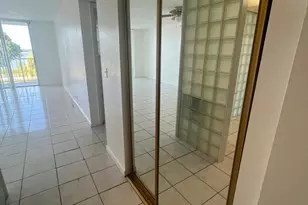 480 Executive Center Dr, West Palm Beach, FL 33401 - Photo 4