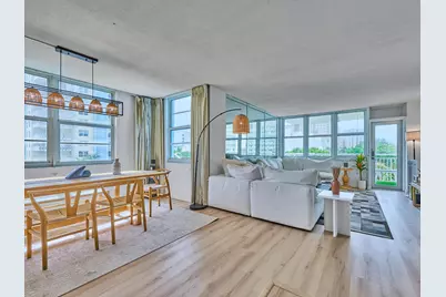 301 N Ocean Boulevard #306, Pompano Beach, FL 33062 - Photo 6