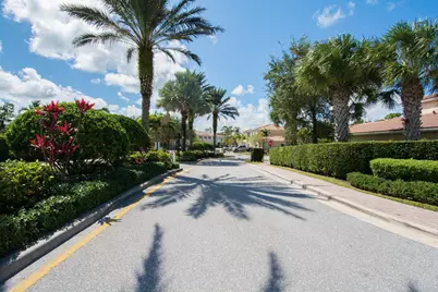 4277 SW Pine Cove Court, Stuart, FL 34997 - Photo 18