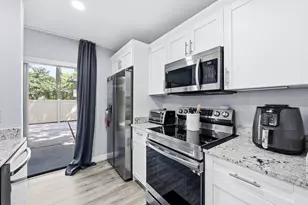 3439 NW 47th Ave, Coconut Creek, FL 33063 - Photo 8