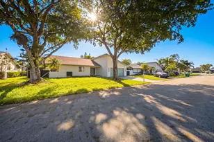 8114 Nutmeg Way, Tamarac, FL 33321 - Photo 26