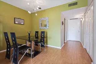 424 N Riverside Dr, Pompano Beach, FL 33062 - Photo 4