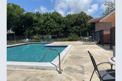 235 Lakeview Drive #102, Weston, FL 33326 - Photo 26