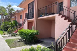 235 Lakeview Dr, Weston, FL 33326 - Photo 2