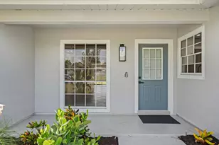 581 SE Crescent Ave, Port Saint Lucie, FL 34984 - Photo 4
