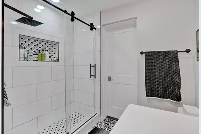 7290 W 14th Court, Hialeah, FL 33014 - Photo 18