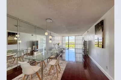 800 Parkview Drive #823, Hallandale, FL 33009 - Photo 6