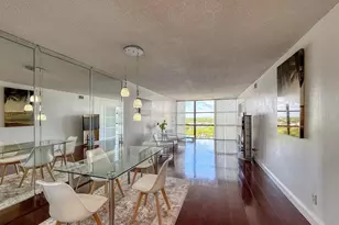 800 Parkview Dr, Hallandale, FL 33009 - Photo 6