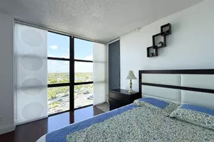 800 Parkview Dr, Hallandale, FL 33009 - Photo 18
