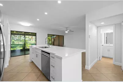 1517 Fairway Road, Pembroke Pines, FL 33026 - Photo 16