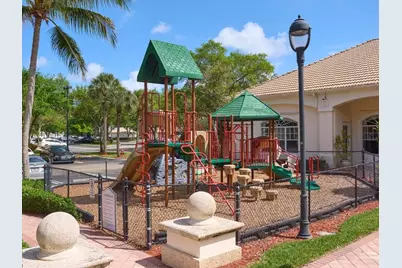6101 Myrtlewood Circle W, Palm Beach Gardens, FL 33418 - Photo 28