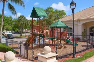6101 Myrtlewood Cir W, Palm Beach Gardens, FL 33418 - Photo 28