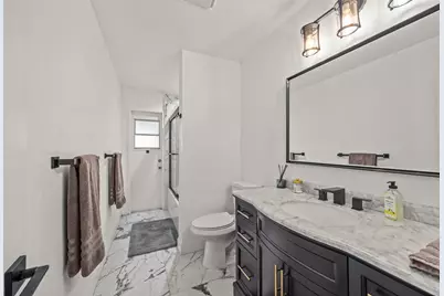 14248 Paddock Drive, Wellington, FL 33414 - Photo 16
