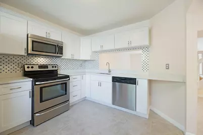 6384 Boca Circle, Boca Raton, FL 33433 - Photo 6
