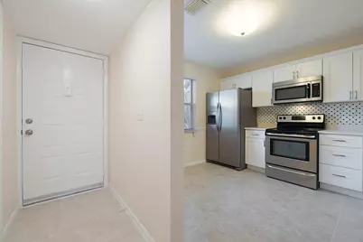 6384 Boca Circle, Boca Raton, FL 33433 - Photo 2
