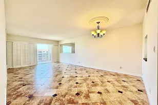 2871 N Ocean Blvd, Boca Raton, FL 33431 - Photo 8