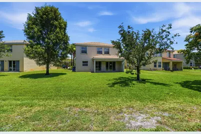 2709 Pienza Circle, Royal Palm Beach, FL 33411 - Photo 36
