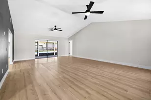 10548 154th Rd N, Jupiter, FL 33478 - Photo 6