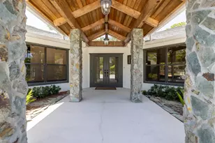 10548 154th Rd N, Jupiter, FL 33478 - Photo 2