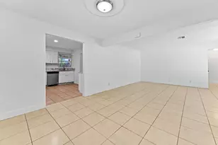 6575 NW 3rd St, Margate, FL 33063 - Photo 6