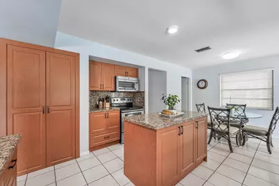 1217 NW 111th Way, Coral Springs, FL 33071 - Photo 8