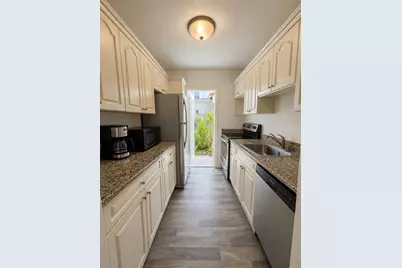 317 NE 13th Avenue #2, Fort Lauderdale, FL 33301 - Photo 4