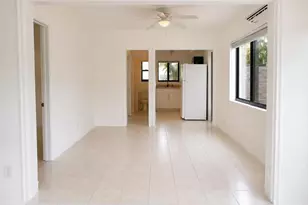 1724 NE 17th St, Fort Lauderdale, FL 33305 - Photo 10