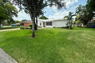 11261 NW 42nd St, Coral Springs, FL 33065 - Photo 36