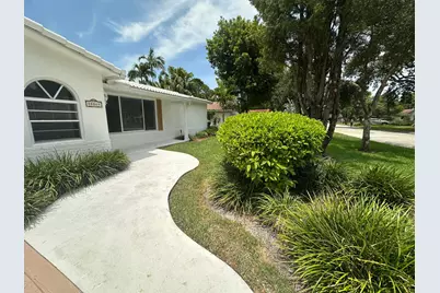 11261 NW 42nd Street, Coral Springs, FL 33065 - Photo 2