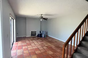 37 Lake Arbor Dr, Palm Springs, FL 33461 - Photo 4