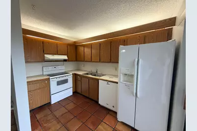 37 Lake Arbor Drive, Palm Springs, FL 33461 - Photo 10