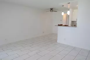 76 Cambridge D, West Palm Beach, FL 33417 - Photo 12