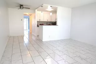 76 Cambridge D, West Palm Beach, FL 33417 - Photo 2