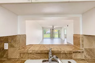 340 NW 67th St, Boca Raton, FL 33487 - Photo 14