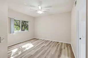 350 Crestwood Cir, Royal Palm Beach, FL 33411 - Photo 22