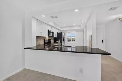313 Lake Circle #311, North Palm Beach, FL 33408 - Photo 10