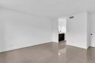 2659 Carambola Cir N, Coconut Creek, FL 33066 - Photo 28