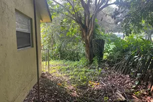 6663 Rigger Rd, Lake Worth, FL 33462 - Photo 18
