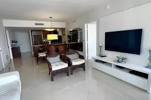 495 Brickell Ave, Miami, FL 33131 - Photo 10