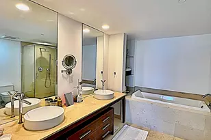 495 Brickell Ave, Miami, FL 33131 - Photo 22