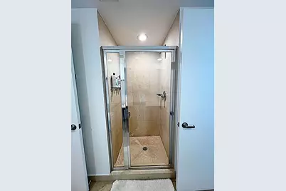 495 Brickell Avenue #1605, Miami, FL 33131 - Photo 16