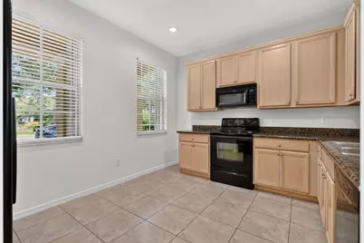 158 W Thatch Palm Circle, Jupiter, FL 33458 - Photo 4