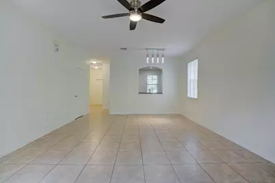 158 W Thatch Palm Circle, Jupiter, FL 33458 - Photo 6