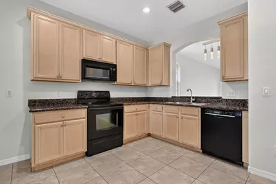 158 W Thatch Palm Circle, Jupiter, FL 33458 - Photo 6
