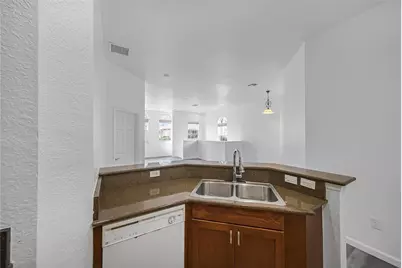 5754 Hampton Hills Boulevard #5754, Tamarac, FL 33321 - Photo 6