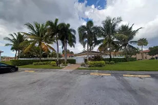 10036 Twin Lakes Dr, Coral Springs, FL 33071 - Photo 1