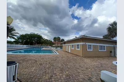 10036 Twin Lakes Drive #37-f, Coral Springs, FL 33071 - Photo 2